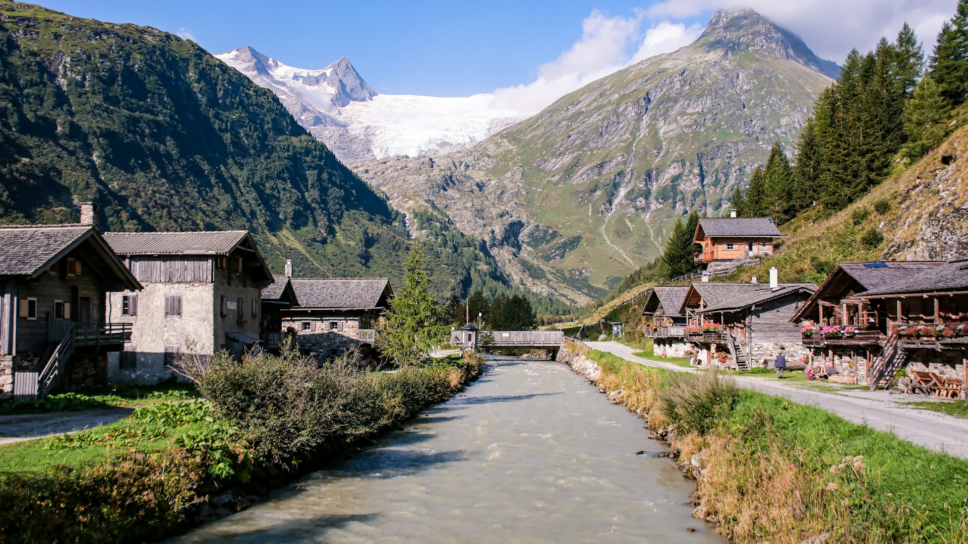 Household staff in Lienz